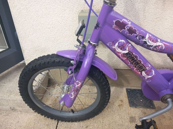 Kids sweet bike size 16 inch wheels