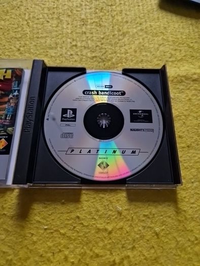 Crash Bandicoot PlayStation 1 ps1 PlayStation2 ps2 games Original