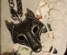 Celtic wolf with ruby eyes chain