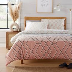 NEW SALE | Havanna Geo Duvet Cover Set Easy Care Quilt Bedding Sets With Pillowcases Luxury Cotton Blend Reversible Ultra Soft Bed Covers, Pink Double