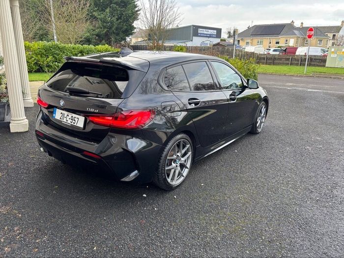 BMW 1-Series 2021