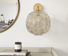 4 Wall Lamps