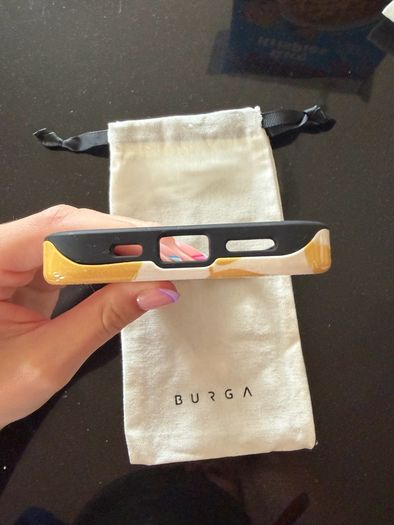 Burga IPhone 17 case