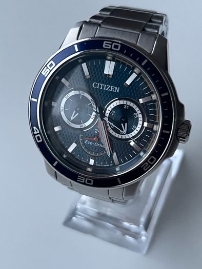 CITIZEN Eco-Drive Marine Multifunction Watch