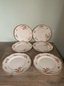 Vintage Johnston Bros England - Set of 6 plates and Soup Bowl