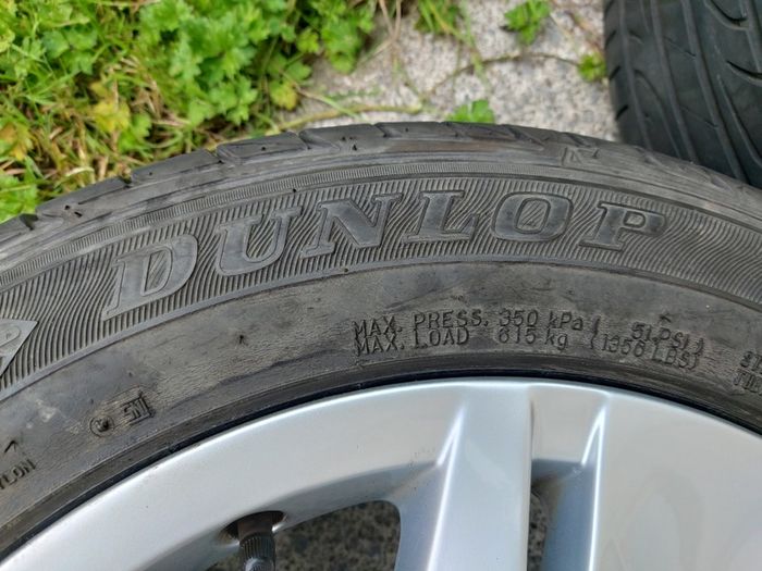1 x Genuine Volkswagen Golf MK8 16'' Norfolk Alloy Wheel - Delivery