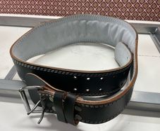 Powerlifting belt
