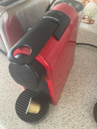 Compact Espresso Maker in Excellent Condition