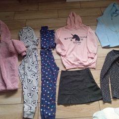 girls wear aged 9-11.   Extra dress added to bundle