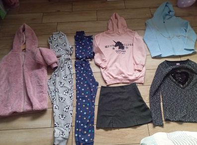 girls wear aged 9-11.   Extra dress added to bundle