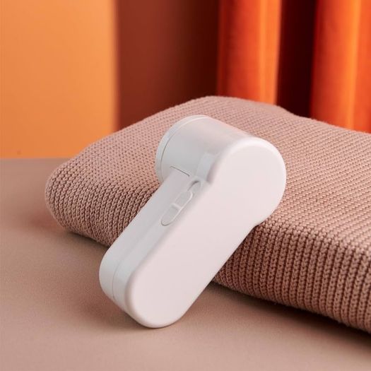 NEW SALE | Electric Lint Remover, Portable Fabric Shaver Defuzzer with 6-Leaf Blades, Dual Protection, Removable Bin, Quickly Remove Fuzz, Lint Balls, Pills, Bobbles from Clothes