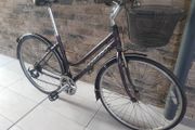 ladies bike( can deliver)