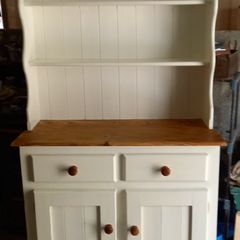Dresser /One piece