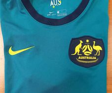 Australia 2020/21 Nike Away Jersey Adult Medium