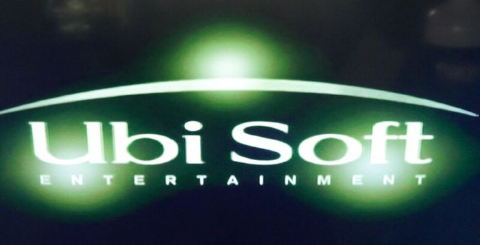 Microsoft Original Xbox Console Bundle (works well)