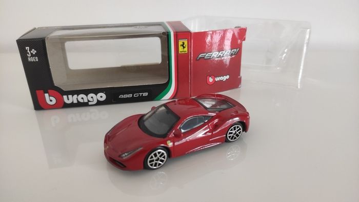 Burago Ferrari 488 GTB, used, mint.