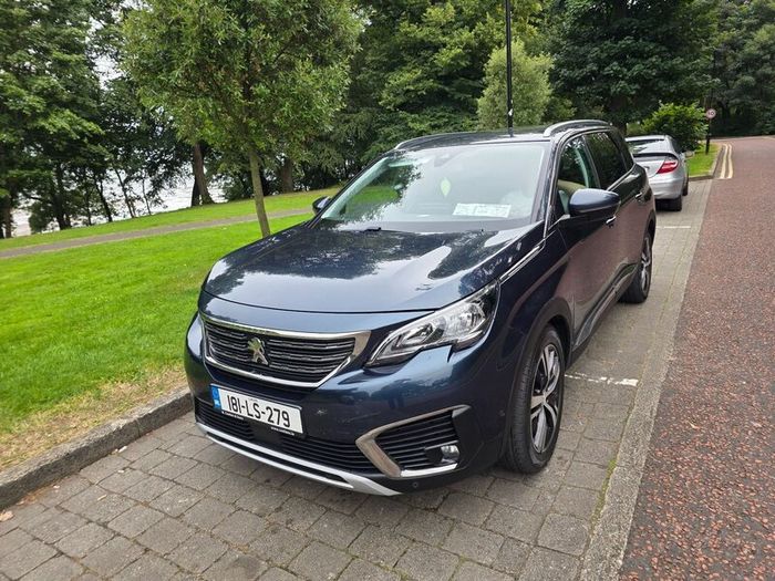 Peugeot 5008 Allure 2018