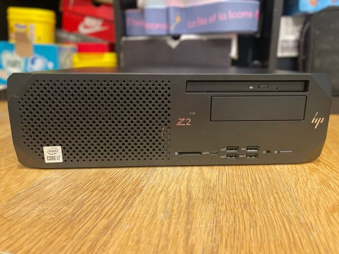 HP Z2 SFF G5 Workstation Intel Core i7-10700 32GB  Ram 1Tbt SSD M2 NVIDIA Quadro P1000  Windows 11 Pro