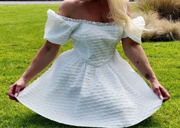 White Mini dress, good as new, NEW LOOK