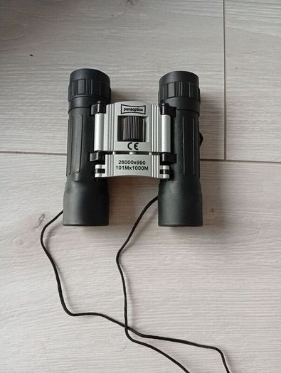 Binoculars