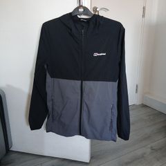 Berghaus Light Jacket