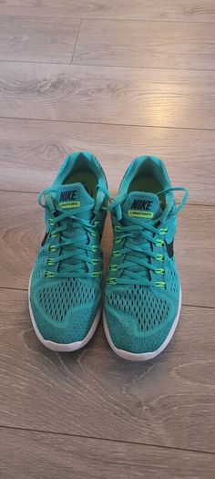 Nike runners