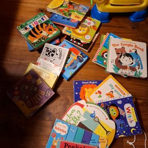 bundle of toddler books