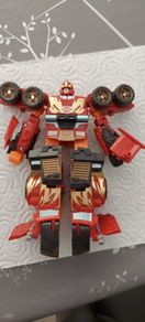 Transformer / toy / rodimus