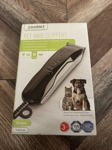 Zoofari Pet Hair Clippers with 2 Attachments