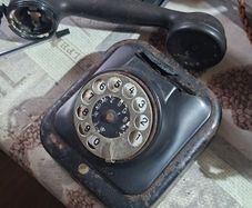2 Black Metal Rotary Dial Telephones for parts or repair, 1930s rotary sets, Postage available or Collection