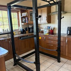 550KG RATED  Branded Heavy Gauge Steel Full Pro Power Rack!!!