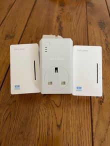 TP-Link TL-PA4020P powerline adapter with 2 TP-Link TL-WPA4220 WiFi extenders