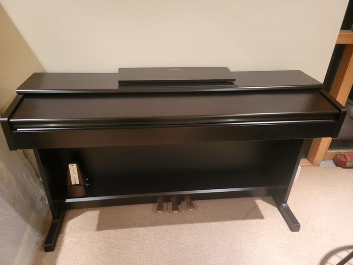 Yamaha Digital Piano 144R