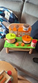 toy kitchen playset