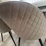 Dinning table with chairs extendable Image 4