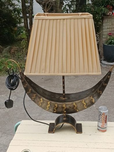 Vintage Table Lamp