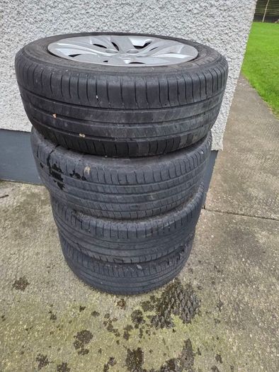 i40 (x4) Hyundai car wheels and tyres