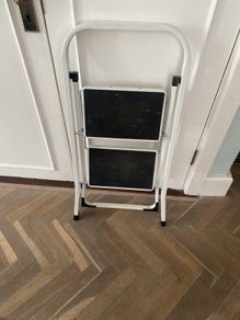 folding step ladder