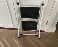 folding step ladder