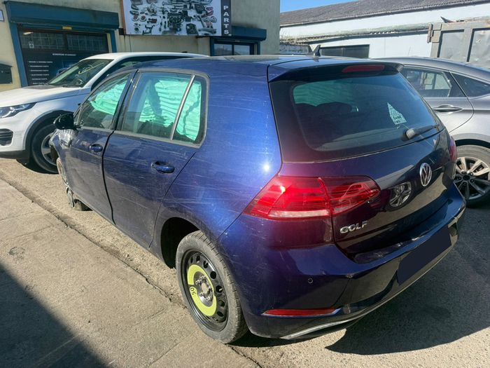 2017 Volkswagen Golf Mk7.5 1.6tdi For Breaking