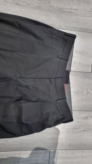 Tailored Black pleated trousers M/L