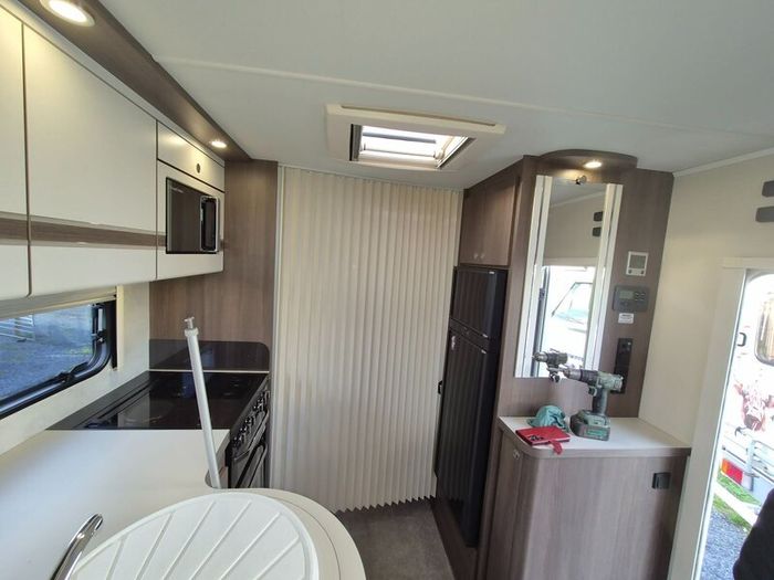 Camper