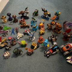 Skylander Figures