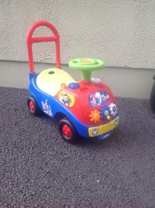 Disney Mickey Mouse Ride-On / Walker