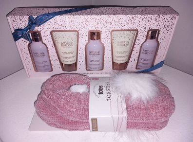 Brand New Baylis and Harding / Totes Toasties Giftset