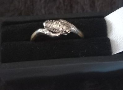 10 Ct Gold Antique Diamond Ring