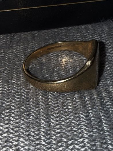 Mens 9ct Gold Ring