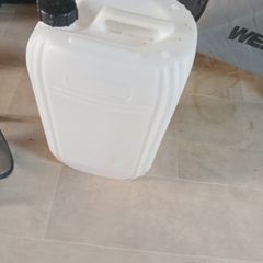 fuel container