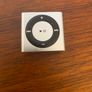 apple ipod shuffle 4th generation silver 2gb Image 3