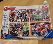 Set of 4 x 100 piece Superhero jigsaws